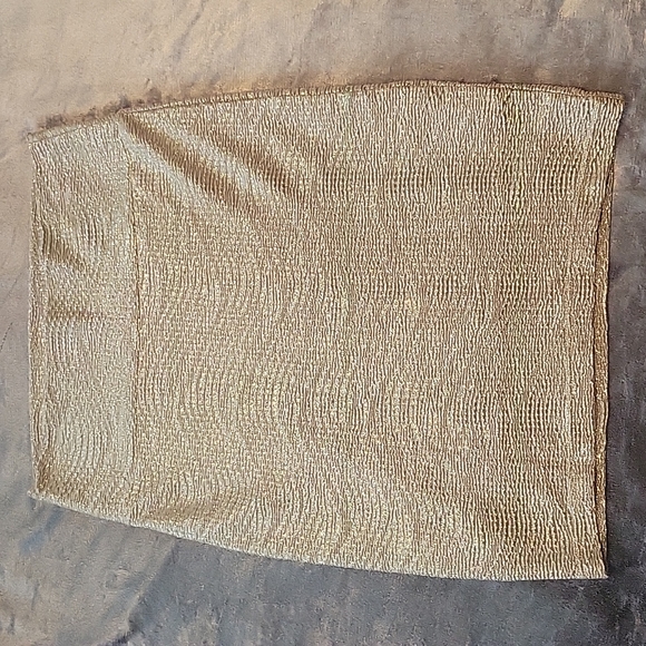 DECREE Skirt - Picture 1 of 2